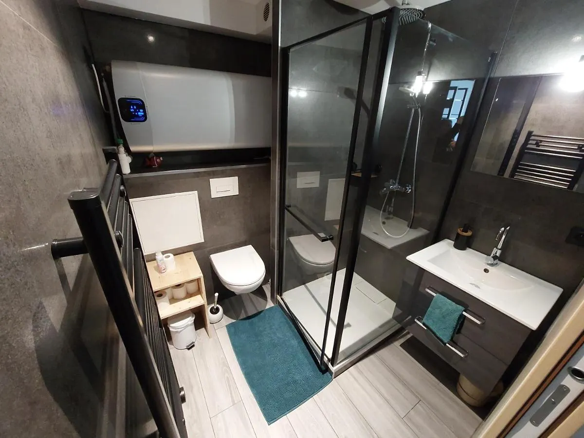 Studio Apartment Chambery 0*,  France